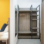 6 Fermate Dal Centro, Residenza Marchese * Roma