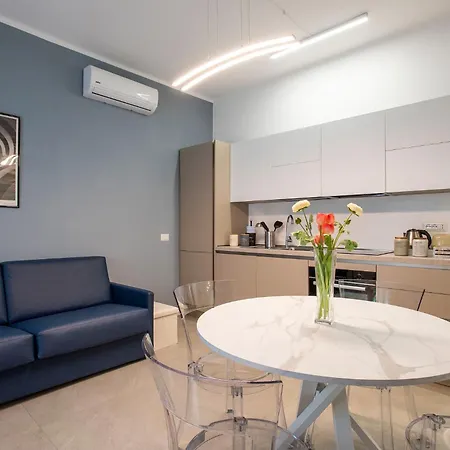 6 Fermate Dal Centro, Residenza Marchese דירה