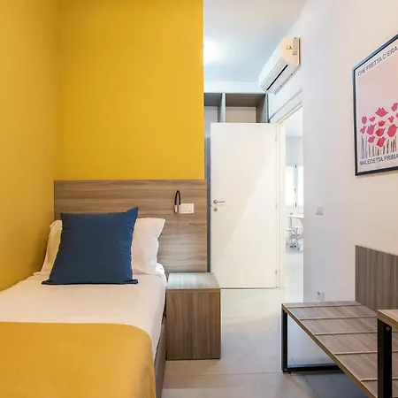 6 Fermate Dal Centro, Residenza Marchese רומא