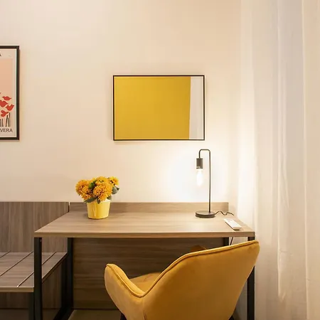 דירה 6 Fermate Dal Centro, Residenza Marchese *