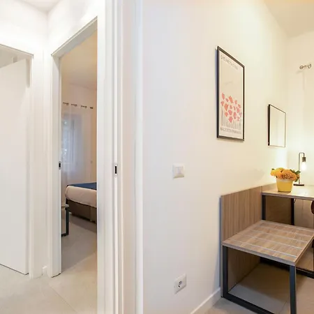 6 Fermate Dal Centro, Residenza Marchese רומא